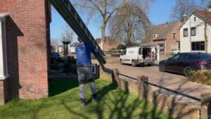 Schoorsteen onderhoud Voorburg ladder bus